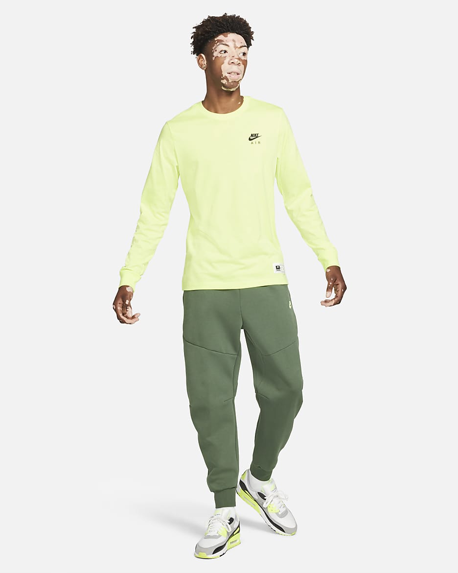 Light yellow nike crewneck sale